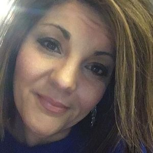 Meet your Posher, Debra